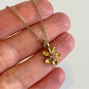 Vintage Gold Tone Flower Pendant Necklace Pink Stone Mid Century Dainty Korea